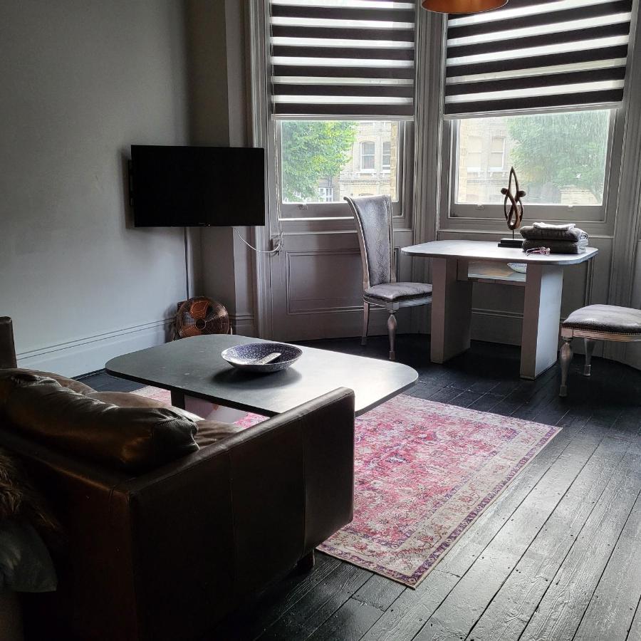 10 Large Elegant Studio - Prime Location - Comfortable - Private Brighton ภายนอก รูปภาพ